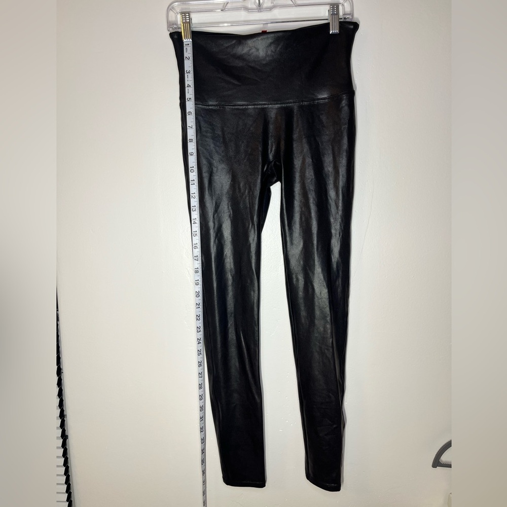 SPANX Faux Leather Leggings Black Size L High Rise Stretch - Picture 10 of 14